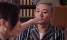 吃瓜娱乐圈八卦图文,揭秘明星幕后故事，吃瓜群众必看！